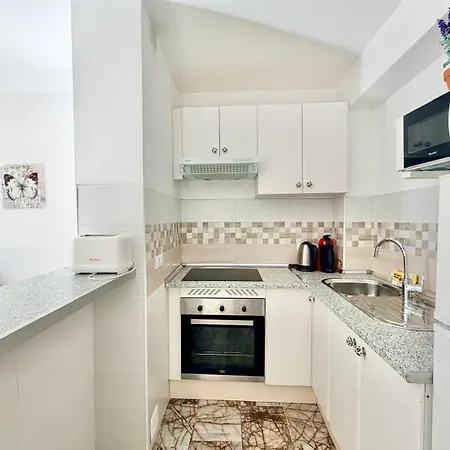 Levante Sunny Terrace בנידורם